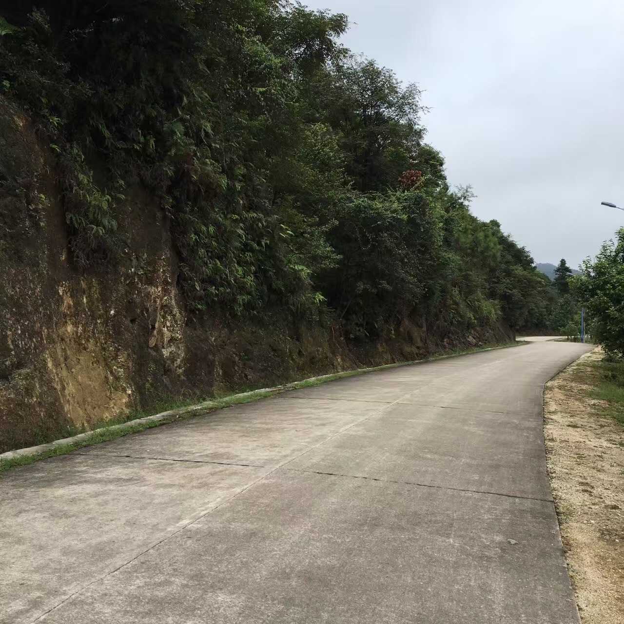 KHC鎢鋼銑刀精英團隊天井山自駕游