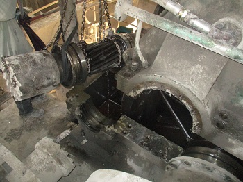 球磨機(jī)減速機(jī)軸承座磨損在線修復(fù)