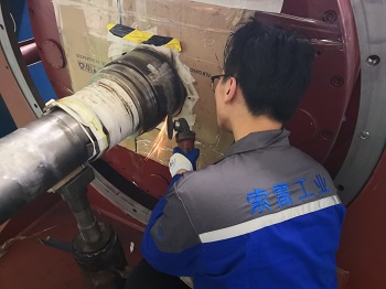 900千瓦電機調速器軸頭磨損在線